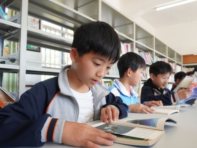 团市委积极打造“青青悦读”品牌加强未成年人思想道德建设