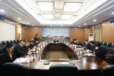 市八届人大四次会议议案审查委员会第二次会议召开