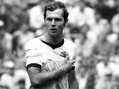 “足球皇帝”贝肯鲍尔去世，享年78岁