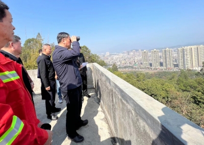 国家、省森防办督导调研组来梅开展森林防灭火工作督导调研：全力筑牢森林防火安全防线