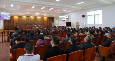 梅县区法院组织开展旁听庭审警示教育活动