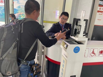 平安“守护者”！听听铁路人的春运故事...