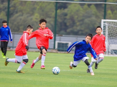 体育总局等部门：加强青少年足球普及 将课余训练纳入学校日常教育教学