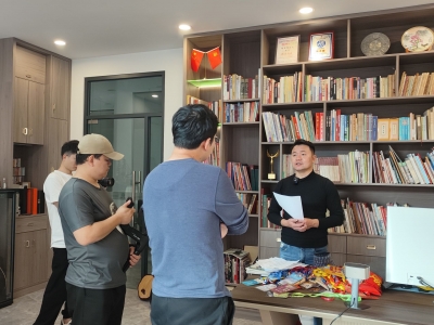 用音乐传播乡音 助力梅州“文艺融湾”！客家音乐人陈善宝接受海峡卫视《客家人》栏目专访