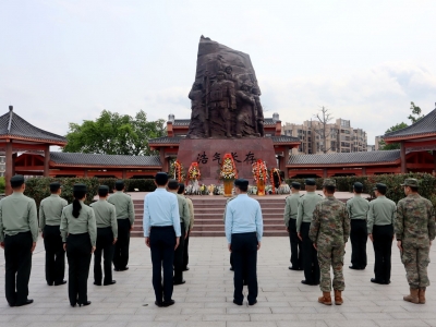 梅州军分区开展“铸魂·2024·清明祭英烈”主题宣传教育活动