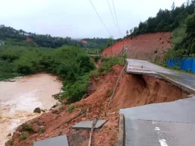 出行注意！受强降雨影响，梅州境内这些省道交通阻断