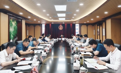 市人大常委会召开党组会议和党组理论学习中心组学习会：扎实抓好党纪学习教育 做实做细人大各项工作