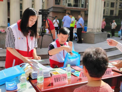 亮“典”纷呈！丰顺县开展“民法典宣传月”系列普法宣传活动