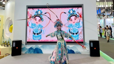 第二十届深圳文博会开幕！广东汉剧、客家山歌等非遗表演惊艳亮相