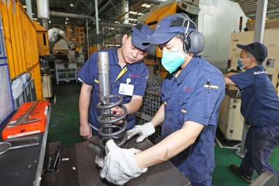 强国复兴有我丨 聚力核心技术攻坚的“弹簧工匠” ！他们获得“全国工人先锋号”