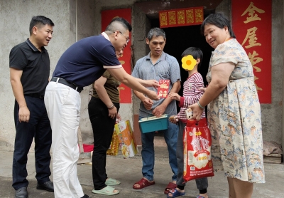 六一暖童心 关怀助成长！梅江区举行助力“百千万工程” 关爱特需儿童“六一”慰问活动