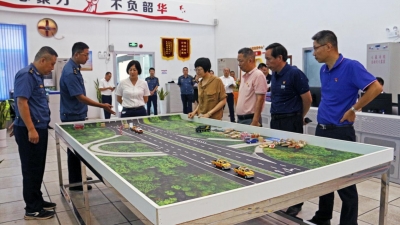 沙盘“练兵”！华陆高速开展自然灾害应急演练