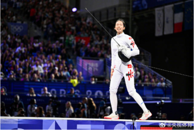 李家超祝贺江旻憓夺得巴黎奥运会中国香港代表团首金