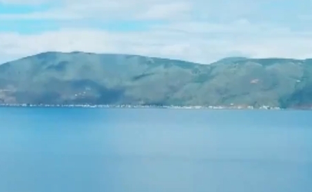 时政微视频丨青山就是美丽，蓝天也是幸福