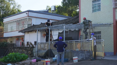 五华县转水镇：聚焦示范路段建设，打响铁皮瓦拆除攻坚战