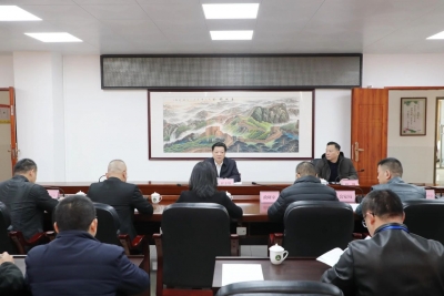 张志锋到丰顺中学讲授思政课：全面落实立德树人根本任务推动全县思政课建设和思想政治教育高质量发展