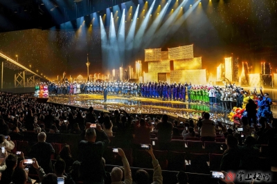 《澳门2049》精彩开演！张艺谋何超琼联手打造，以全新舞台效果诠释中国非遗