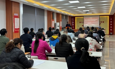 平远举办脐橙品质监测及承诺达标合格证应用培训班