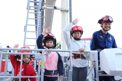 “打卡”体验消防员生活！这场科普活动“干货满满”