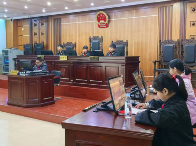 走！看看“小法官”们的庭审现场