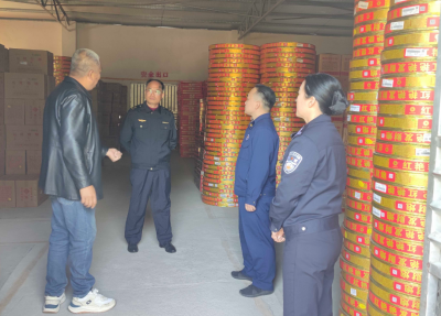平远县多部门对烟花爆竹销售储存场所开展消防安全专项检查