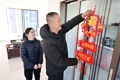 受灾群众喜迁新居！平远深圳小镇迎来首批入住者 