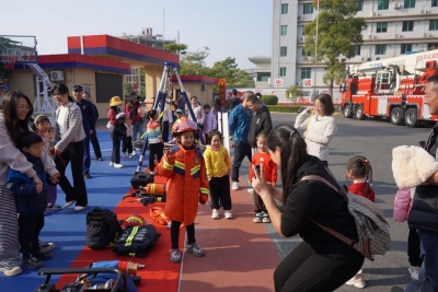 平远消防开放日活动好热闹！大小朋友一起趣学消防安全知识