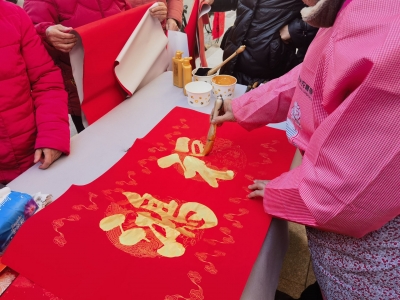 翰墨飘香迎春送福！梅江区这个社区年味渐浓→