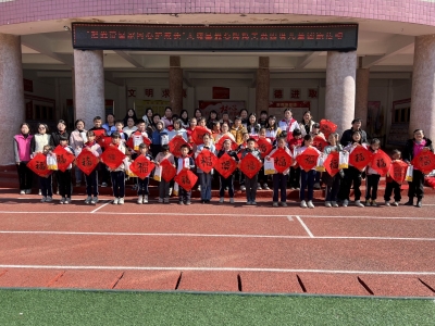 把爱带回家，同心护成长！大埔县妇联开展爱心妈妈关爱困境儿童团康活动