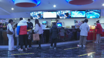 春节档观影热潮涌动 梅县区影院人气满满