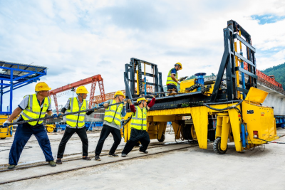 干劲满满！汕梅高速改扩建项目开足马力复工复产