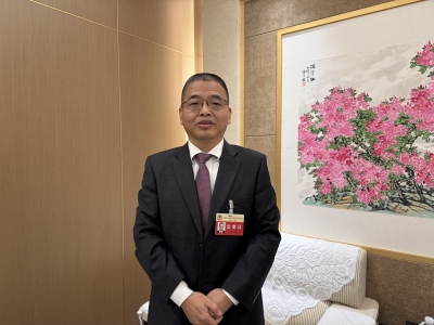 两会声音丨市政协委员薛兴冰： 推动长期护理保险落地 激发银发经济活力