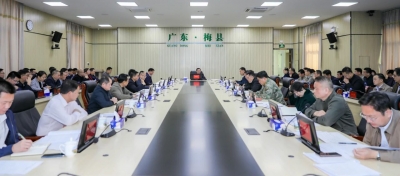 梅县区委理论学习中心组召开（扩大）学习会丨深入学习贯彻习近平总书记重要讲话重要指示精神 不断开创梅县现代化建设新局面