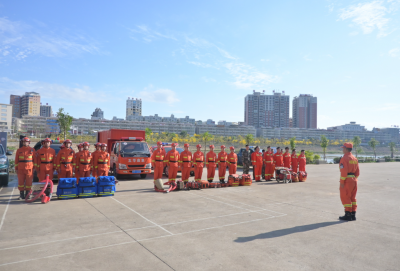 梅州驻防分队开展联合训练，强化协同作战能力！