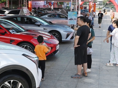 今年前2月产销均实现两位数增长，我国汽车行业开局良好