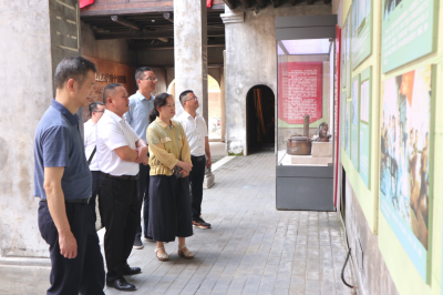 省人大常委会法工委副主任余建红一行来梅开展调研：推进协同立法 共促良法善治