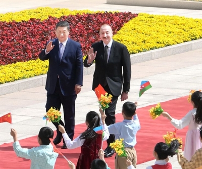【讲习所·中国与世界】习近平：中阿关系万里同契、历久弥坚