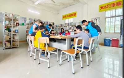 最美人间四“阅”天！丰顺县黄金镇双百社工“关爱留守儿童”记