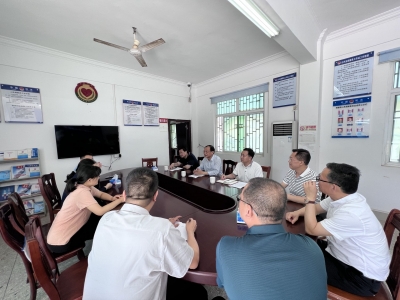 刘锐清到丰顺县开展挂钩联系重点项目、“围屋家访”等工作