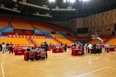 梅县区举行职工象棋比赛