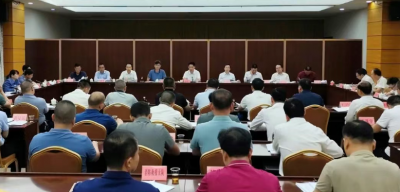 赵超文主持召开兴宁市政府党组（扩大）会议和市政府常务会议