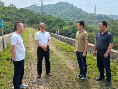 谢定雄率队检查“五一”期间安全生产工作