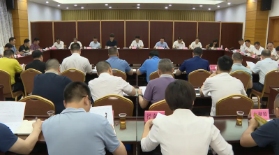 赵超文主持召开兴宁市政府党组（扩大）会议和市政府常务会议：坚持以高质量发展统揽全局 巩固经济发展回升向好态势