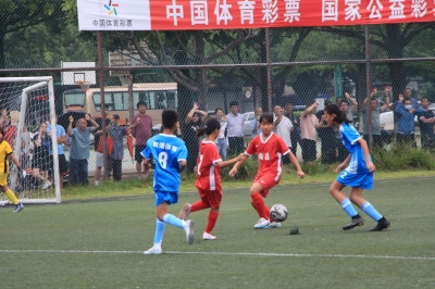 兴宁市包揽足球E组男女冠军！梅州市第十届运动会首个竞体项目完赛