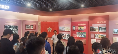 嘉应学院“双百行动”发挥学科优势助力梅县区干部教育培训