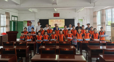 情暖童心！梅江区关工委与西郊街道关工委开展“六一”慰问活动