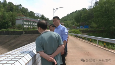 喻勇督导检查安全生产、食品安全、消防安全和“龙舟水”防汛备汛工作