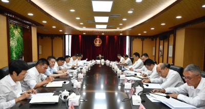 市人大常委会召开党组会议和党组理论学习中心组学习会：全面加强作风建设 着力提升人大工作实效