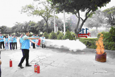 筑牢基层消防安全防线！兴宁消防联合民政部门开展“双百”社工消防技能培训