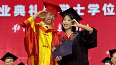 “嘉”人们，我们毕业啦！愿此去历尽千帆捷报频传，再相逢初心依旧仍是少年！